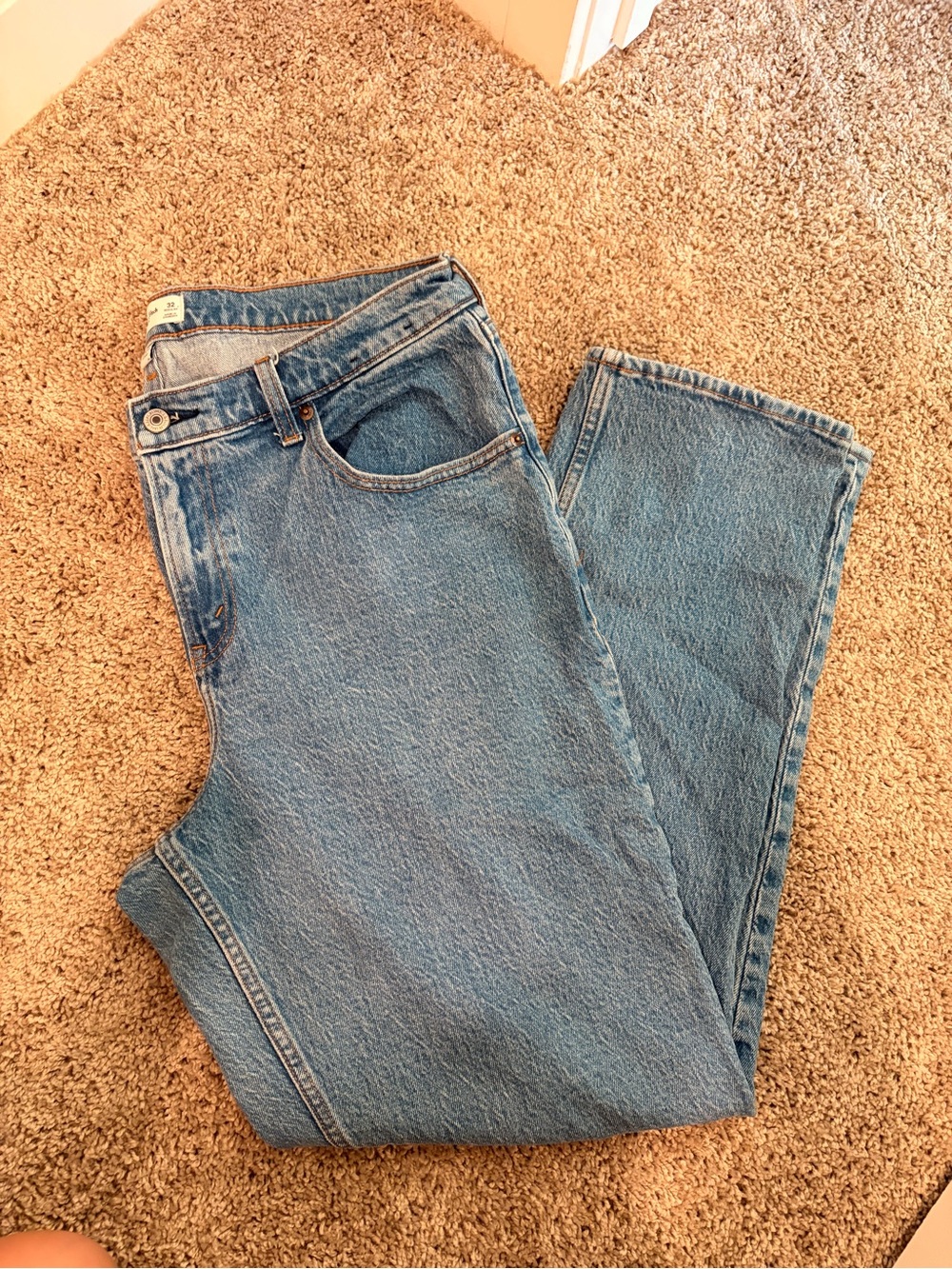 Abercrombie & Fitch Medium Blue Straight Leg Women's Jeans